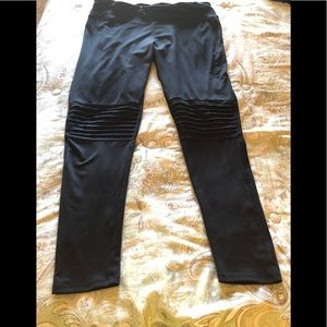 Lot of Maurice’s athletic leggings size 2 plus